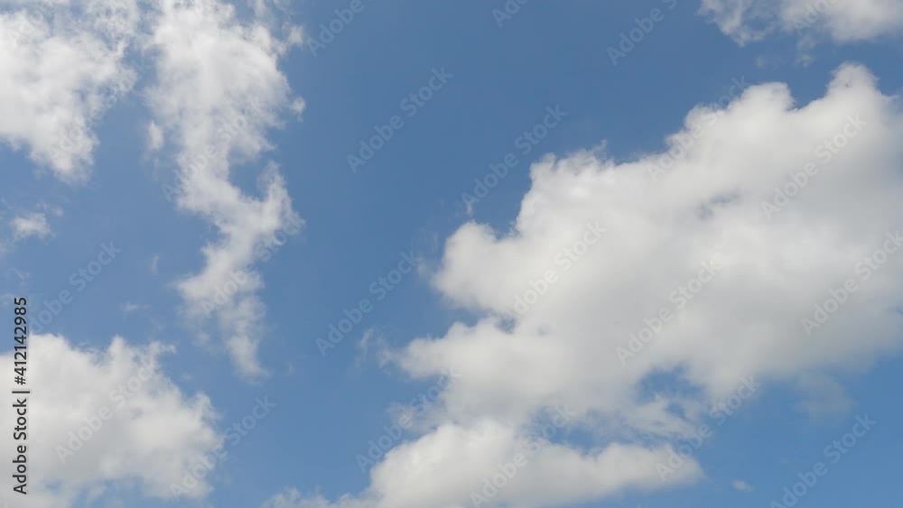 Puffy fluffy white cloud n cotton candy cumulus cloudscape slowly moving on beautiful sunny clear blue sky background in tropical summer or spring sunlight n sun ray, 4k cinemagraphs b-roll TimeLapse Puffy fluffy white cloud n cotton candy cumulus cloudscape slowly moving on beautiful sunny clear blue sky background in tropical summer or spring sunlight n sun ray, 4k cinemagraphs b-roll TimeLapse