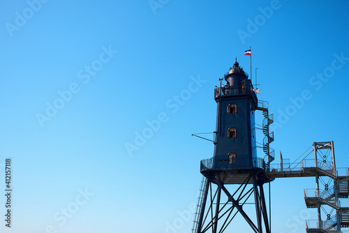 Leuchtturm Obereversand in Dorum an der Wurster Nordseeküste im Sommer