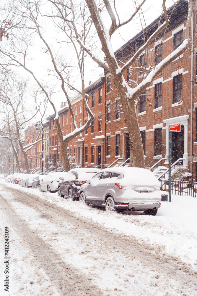 parked cars by Brownstone houses, Brooklyn, New York, snow storm, winter