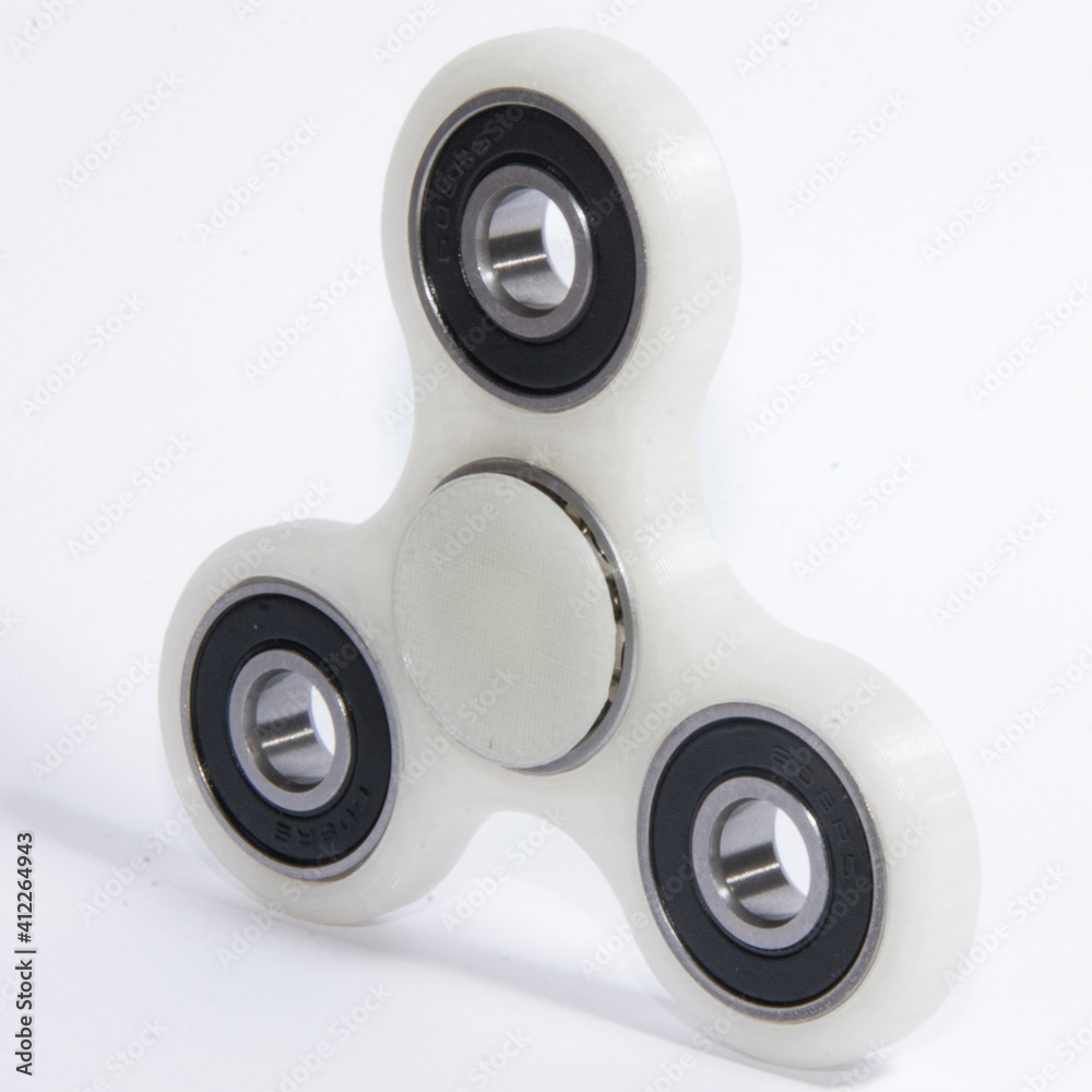 Fidget spinner to relax, relieve stress, play Fidget spinner to relax, relieve stress, play