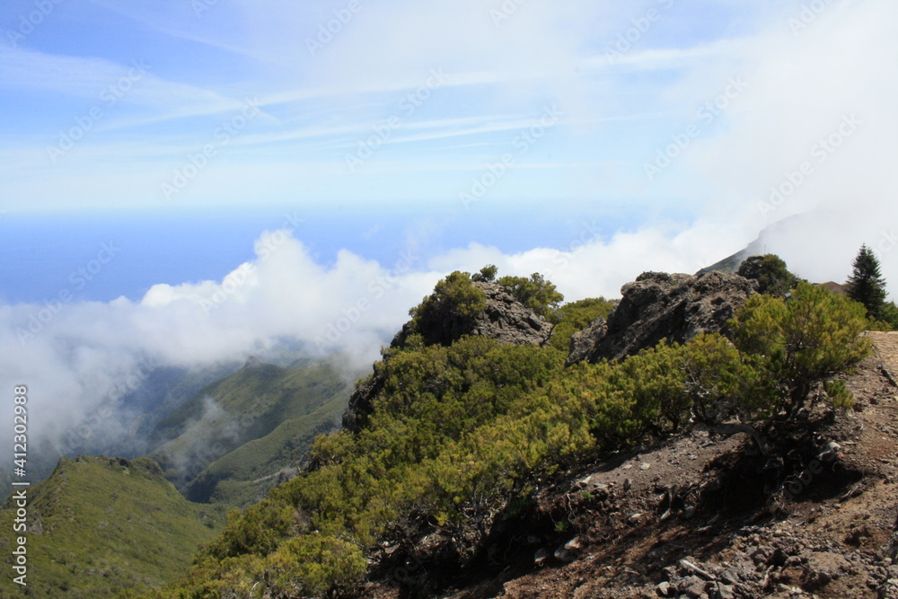 Madeira im Nebel