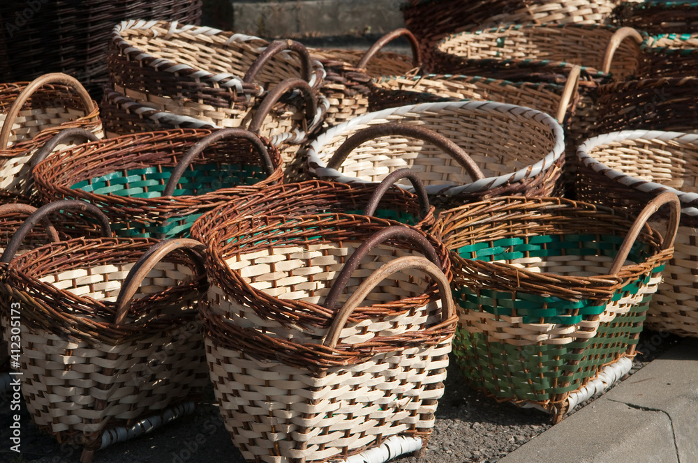 Traditional wicker baskets for sale Traditional wicker baskets for sale