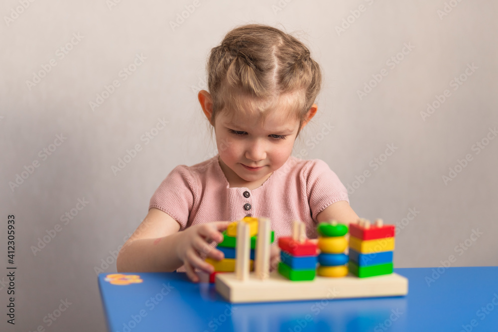 Children's wooden toy. The child collects the sorter. Educational logic toys for children. Montessori games for child development
Children's wooden toy. The child collects the sorter. Educational logic toys for children. Montessori games for child development