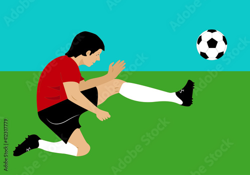 Futbolista lanzando el balón. Patada de fulbolista. al balón en el campo de futbol