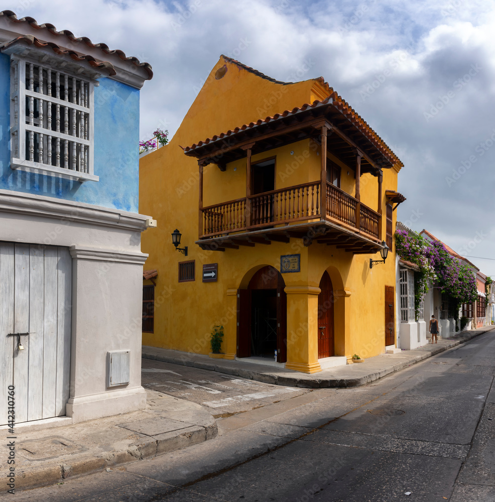 street in the town cartagena de indias