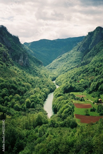 Wallpaper Mural River canyon Torontodigital.ca