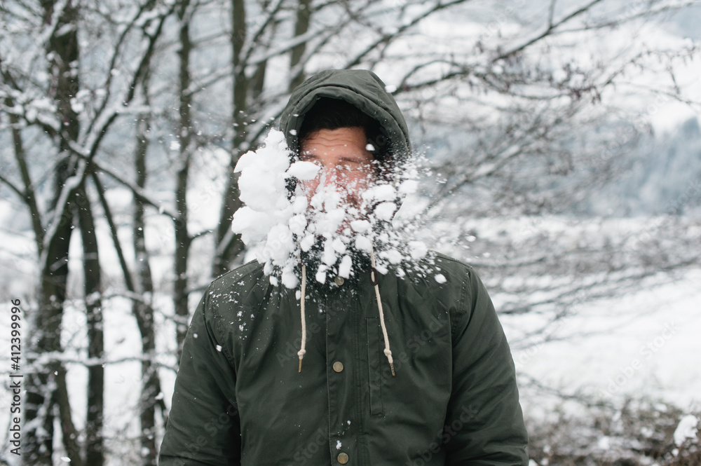 Snowball in the face Snowball in the face