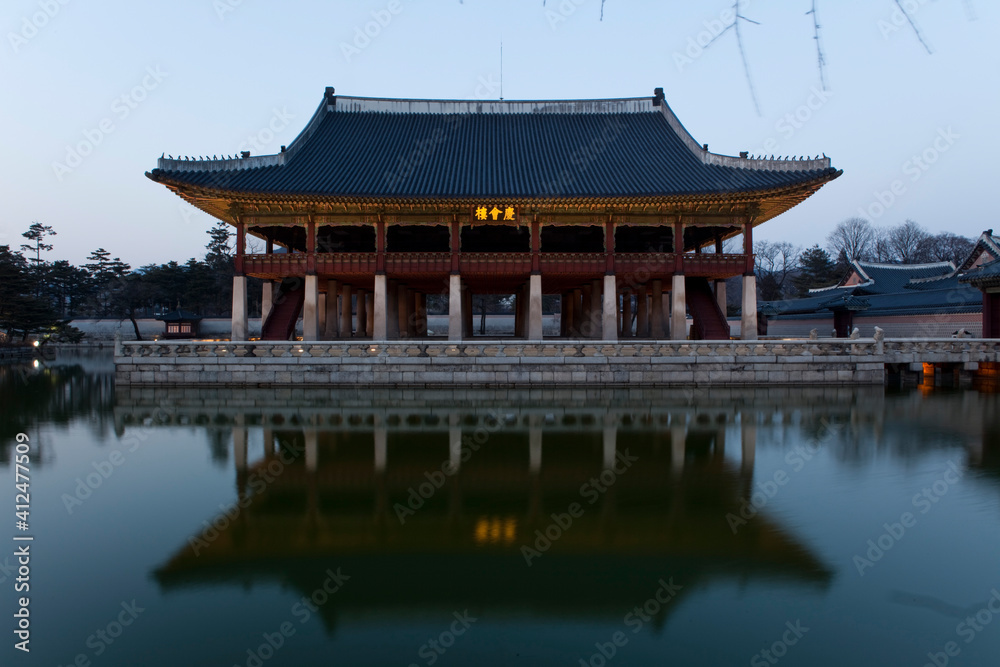 경복궁의 야경 경복궁의 야경