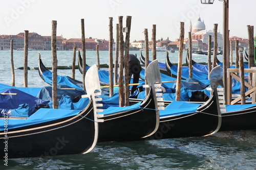 Fotografia Góndolas aparcadas en la Plaza de San Marcos, Venecia