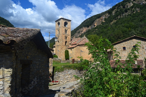 Visita a el  pueblo medieval de Beget en Girona, se encuentra incluido en el inventario del Patrimonio Arquitectónico de Cataluña. 