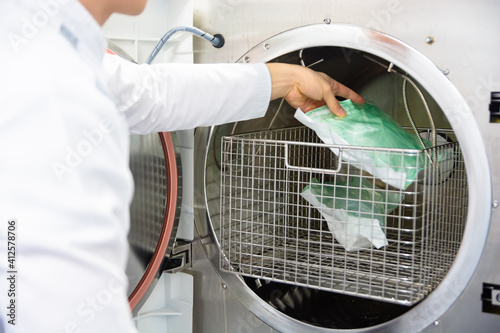 Billede på lærred Medical sterilizer