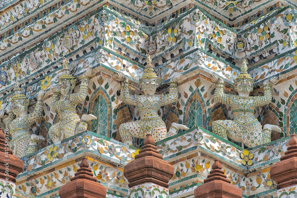 detail of thai temple and craftsmenship