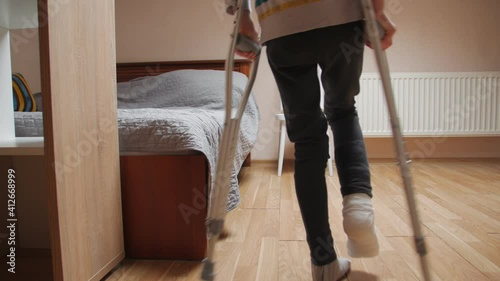 Child with crutch injury of leg