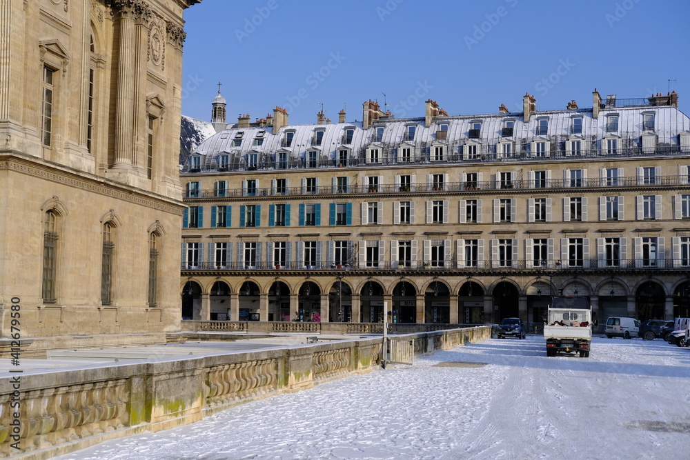 Some pictures of Paris under the snow the 11th February 2021.