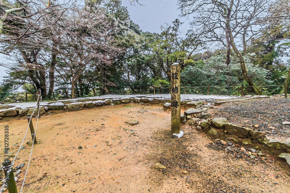 冬の松江城の乾櫓跡の風景