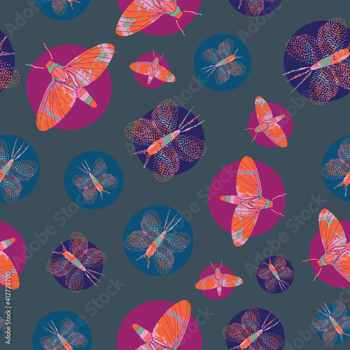 Seamless vector insect pattern, suitable for packaging, fabric design, book cover, gift wrap and other design projects. 