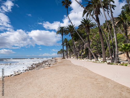Scenic oceanfront Royal Pal...