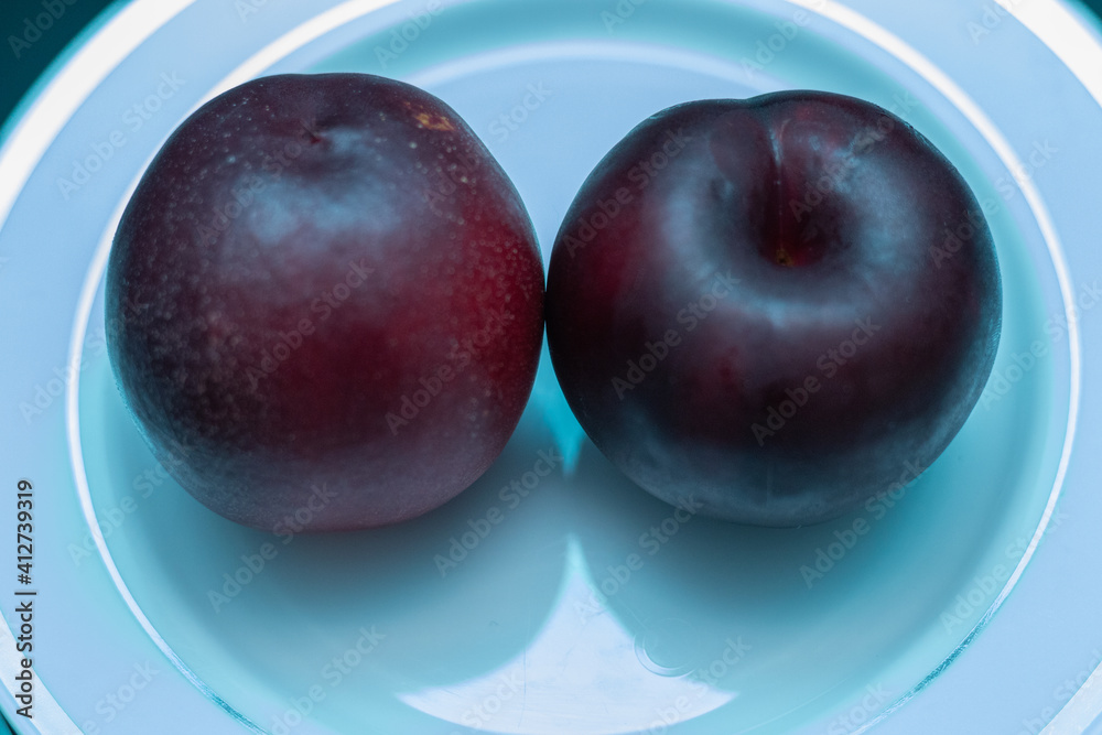 Obraz premium Ciruela roja