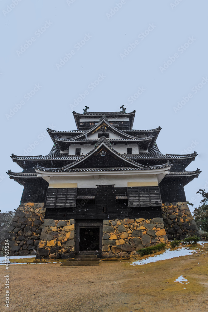 冬の松江城の風景