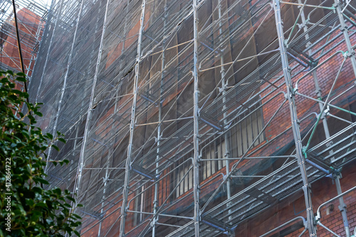 Wallpaper Mural 足場・マンション Torontodigital.ca