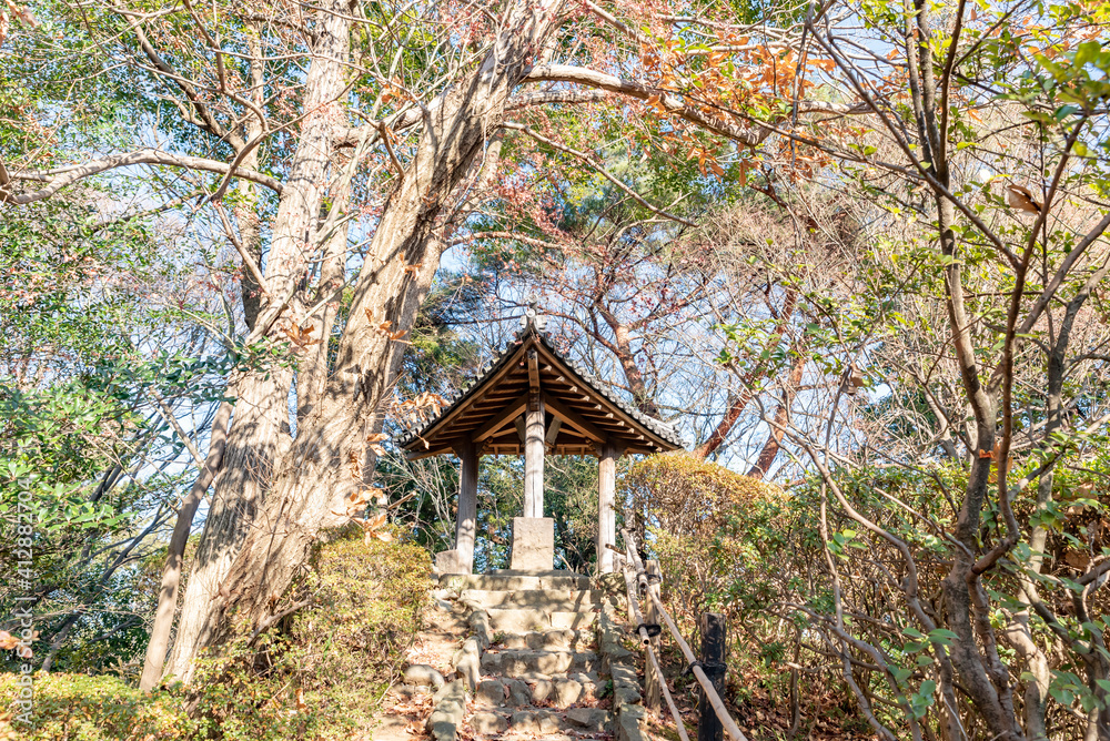 哲学堂公園（名勝）　　三学亭　東京都中野区　日本