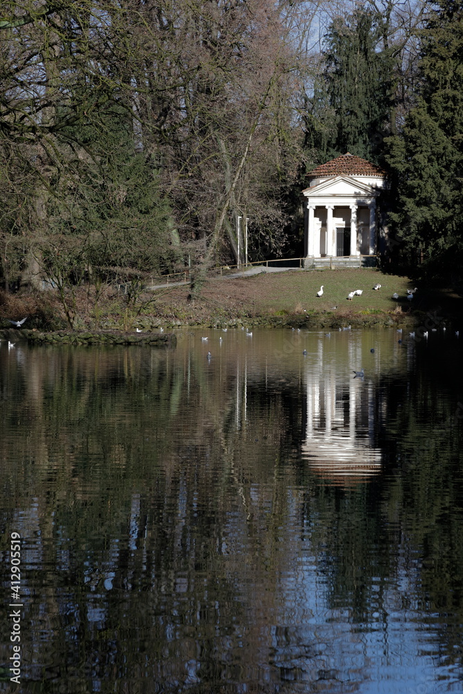 Riflesso sul laghetto - Villa Reale - Monza