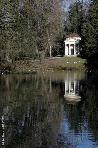 Riflesso sul laghetto - Villa Reale - Monza