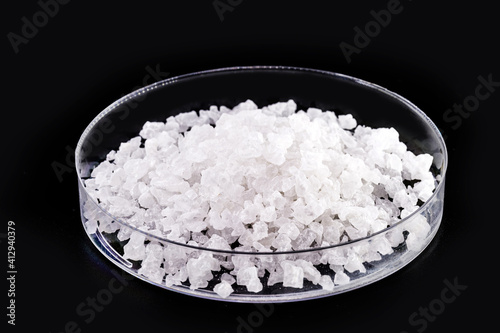Foto silver nitrate potion, nitrate crystals used in the pharmaceutical industry