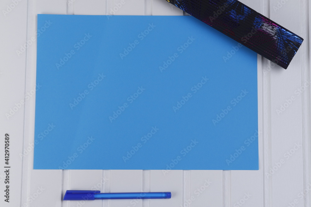 Kartka niebieska arkusz - obrazy, fototapety, plakaty 