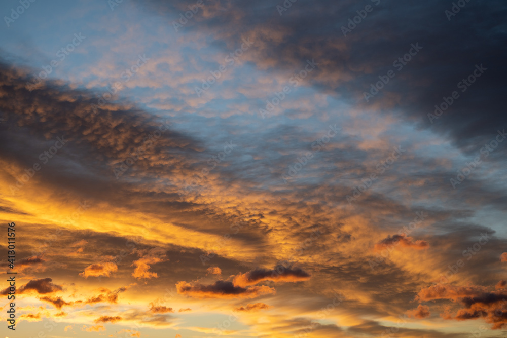 Fototapeta premium sunrise in the sky