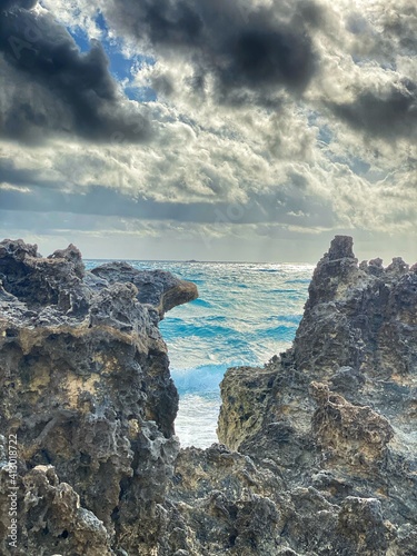 rocks and sea © JooCarlos