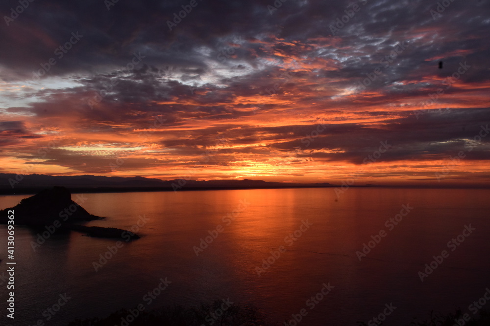 Fototapeta premium Hermoso Atardeces en el Pacifico