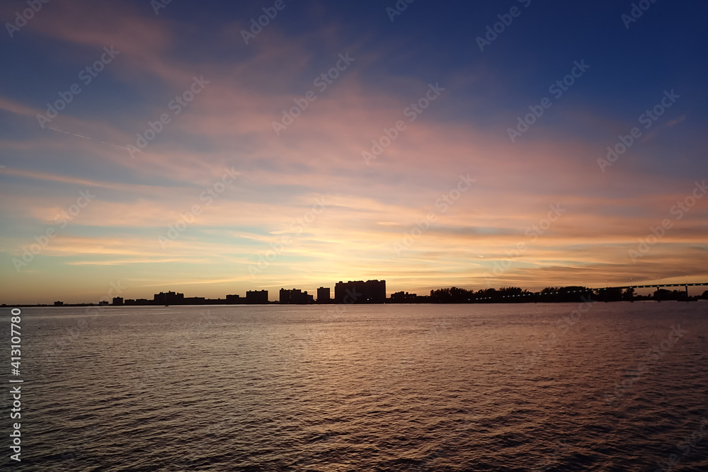 Naklejka premium Cityscape of Clearwater Florida at sunset