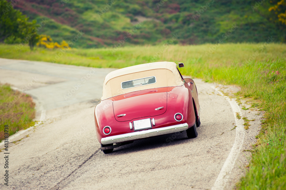 Fototapeta premium Red vintage car