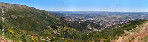 Panoramablick von der Serra da Estrela über Covilhã