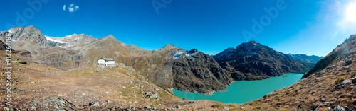 Panoramic view from the Bignami refuge above Lake Gera, in the background the Fellaria glacier