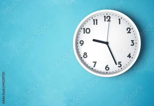 09:26 or 21:26 wall clock time photo
