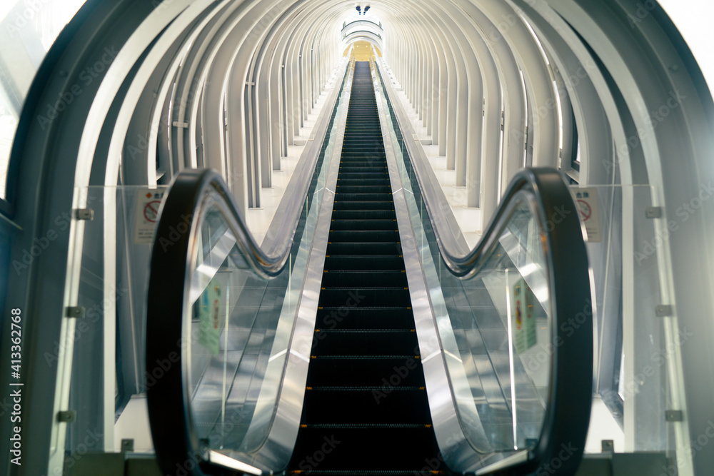 escalator in subway