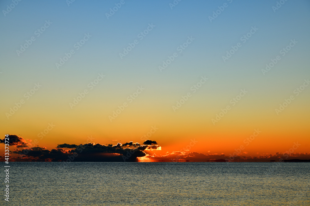 阿漕浦海岸からの日の出