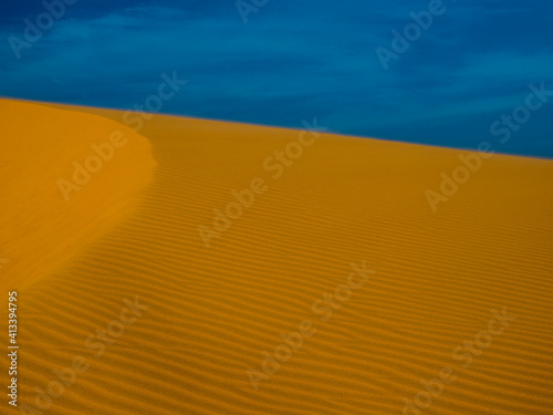 Fototapeta Naklejka Na Ścianę i Meble -  Vietnam, Mui Ne. Sand dune.