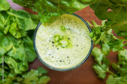 freshly squeezed spinach juice