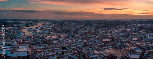 Fotografija An aerial photo of in Ipswich, Suffolk, UK at sunset