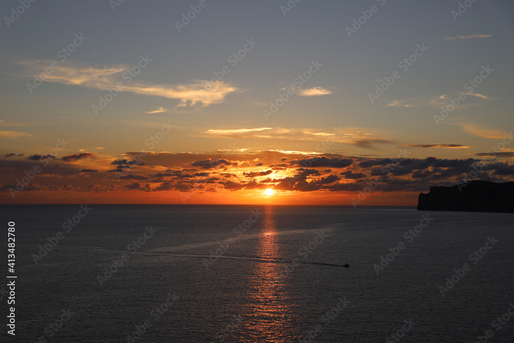 Fototapeta premium SUN DOWN