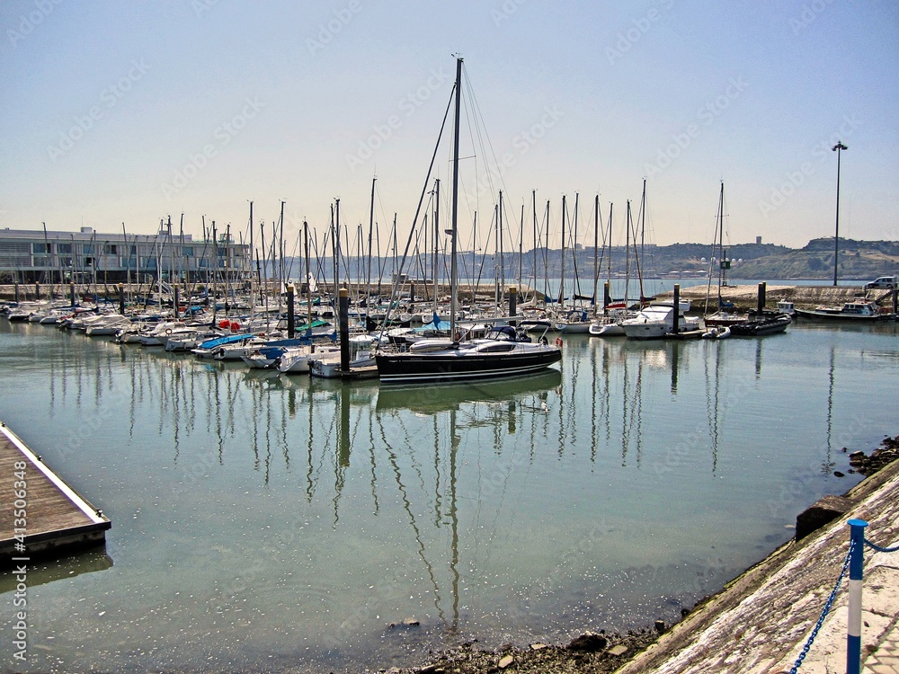 Fototapeta premium Yachts in Lisbon.