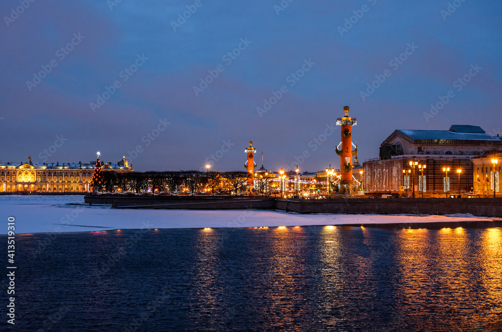 New Year's night St. Petersburg. The Arrow of Vasilyevska Island