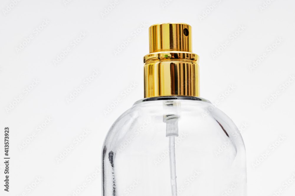Parfümflakon mit goldenem Zerstäuber Parfümflakon mit goldenem Zerstäuber