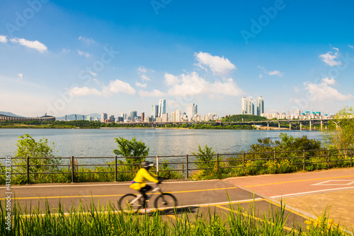 한강 자전거 도로
