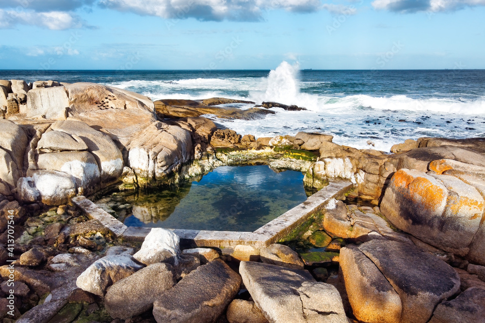 Obraz premium Bantry Bay Saunders' Rocks Beach Tidal Pool Aerial View