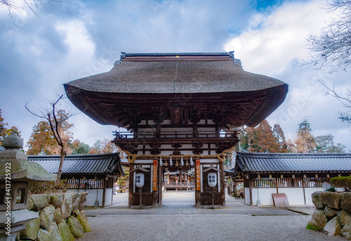 滋賀県近江八幡市にある沙沙貴神社の楼門