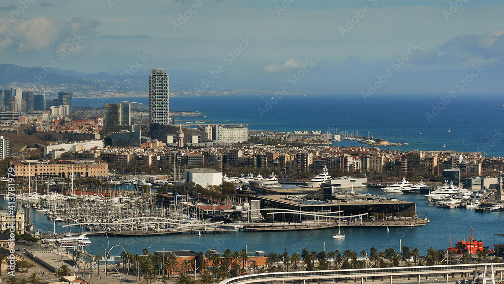 Vista general de Barcelona desde Montjuic Ciudad muchedumbre ...